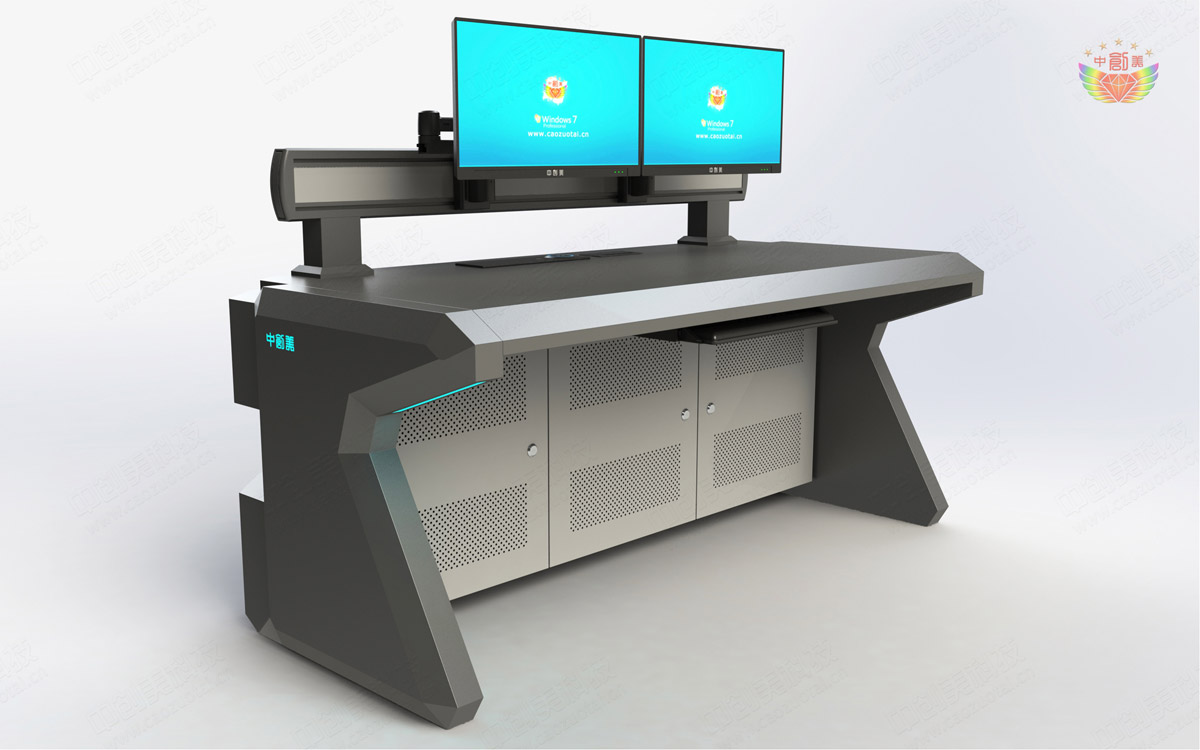 機(jī)動合成作戰(zhàn)中心控制臺圖片